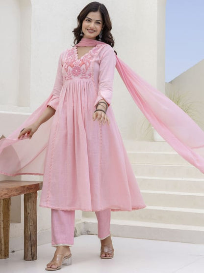 💃 Elegant Design – Kurta Pant With Dupatta Set