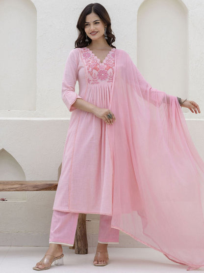 💃 Elegant Design – Kurta Pant With Dupatta Set